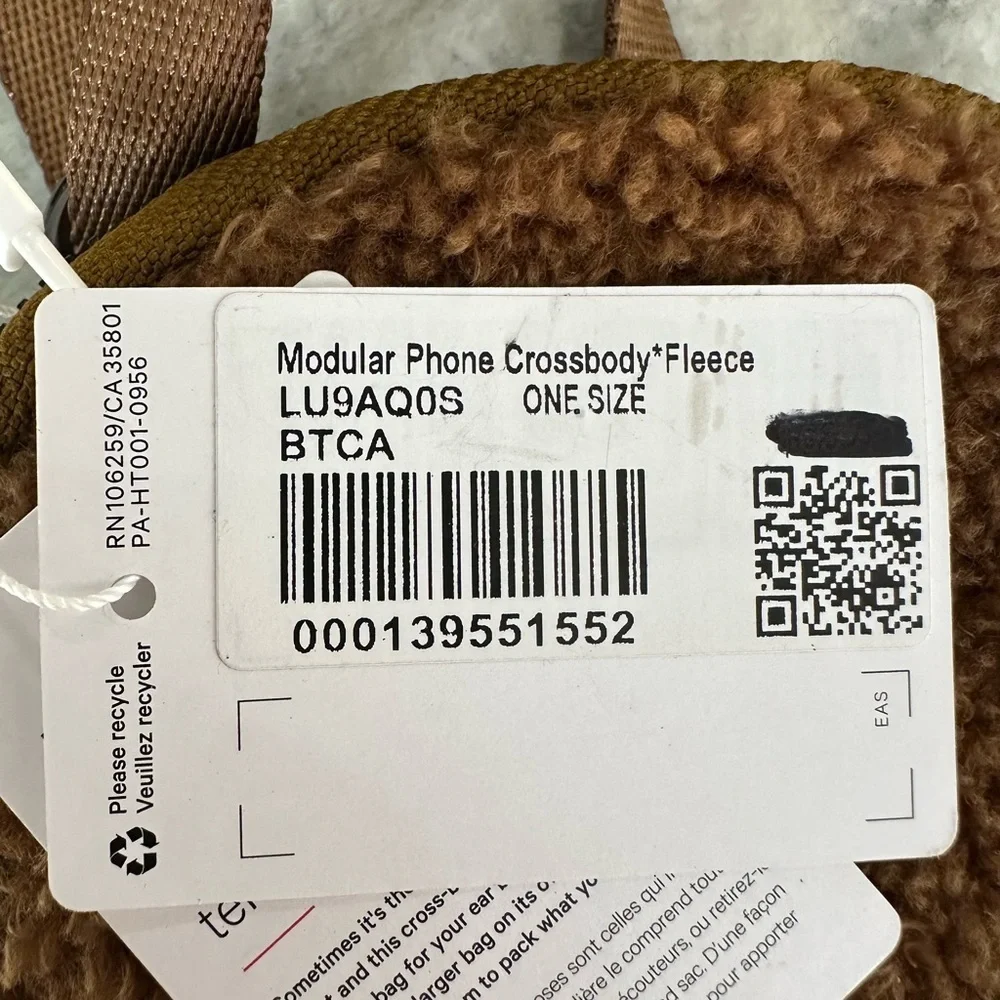 Lululemon MODULAR PHONE CROSSBODY BAG *FLEECE/Fuzzy.NWT